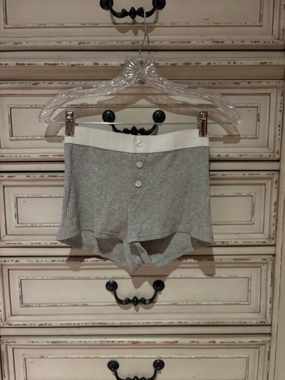 SHEIN Light Gray Ribbed Lounge Shorts with White Waistband